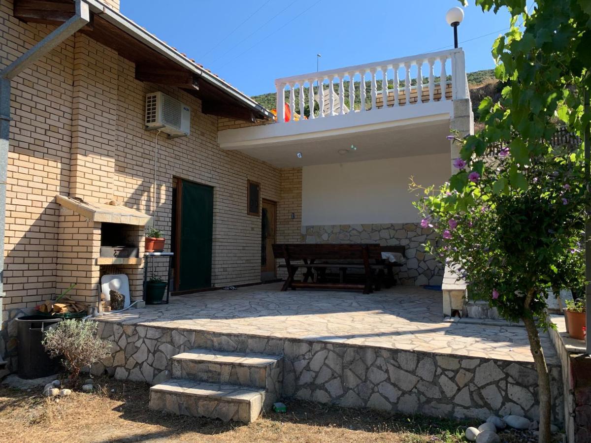 Holiday Home Bratica Ulcinj Exteriör bild