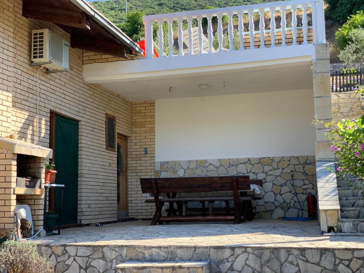 Holiday Home Bratica Ulcinj Exteriör bild