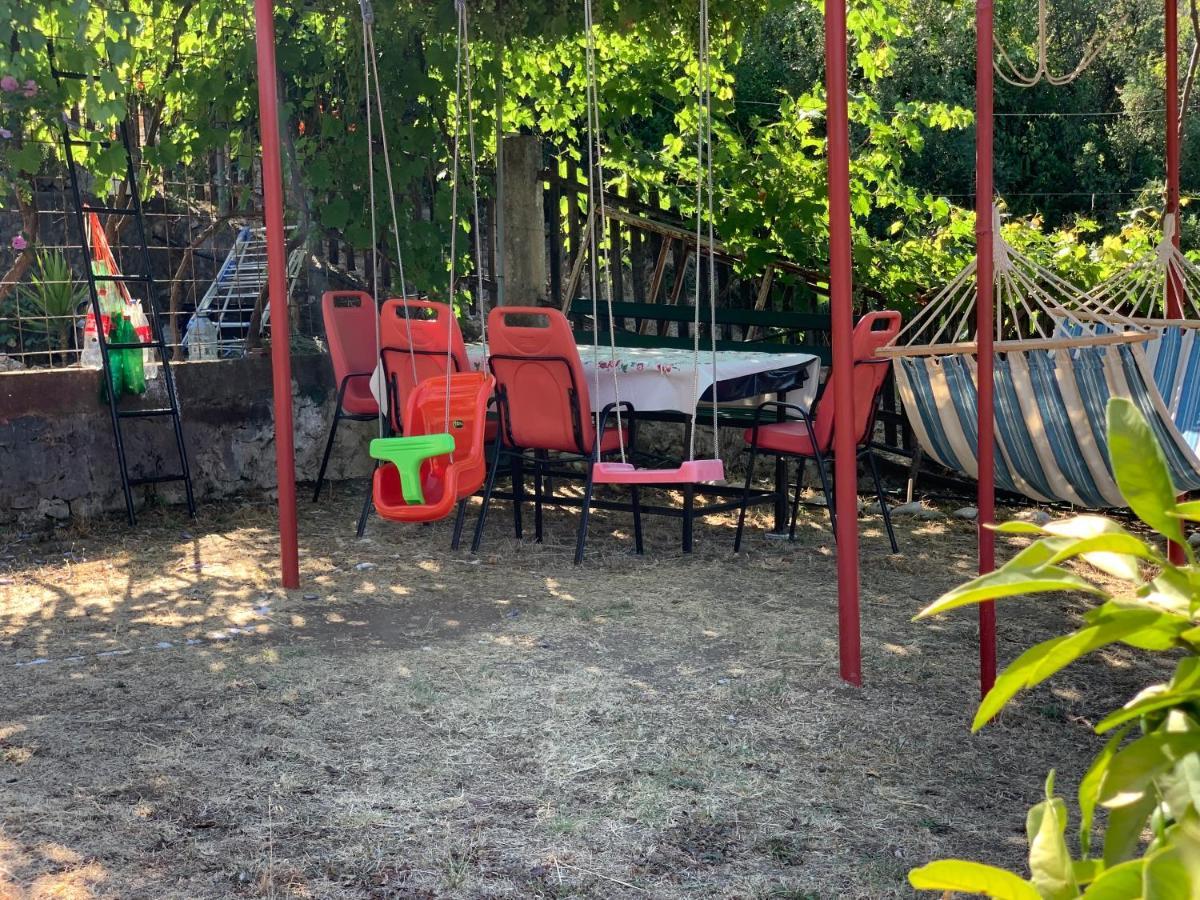 Holiday Home Bratica Ulcinj Exteriör bild