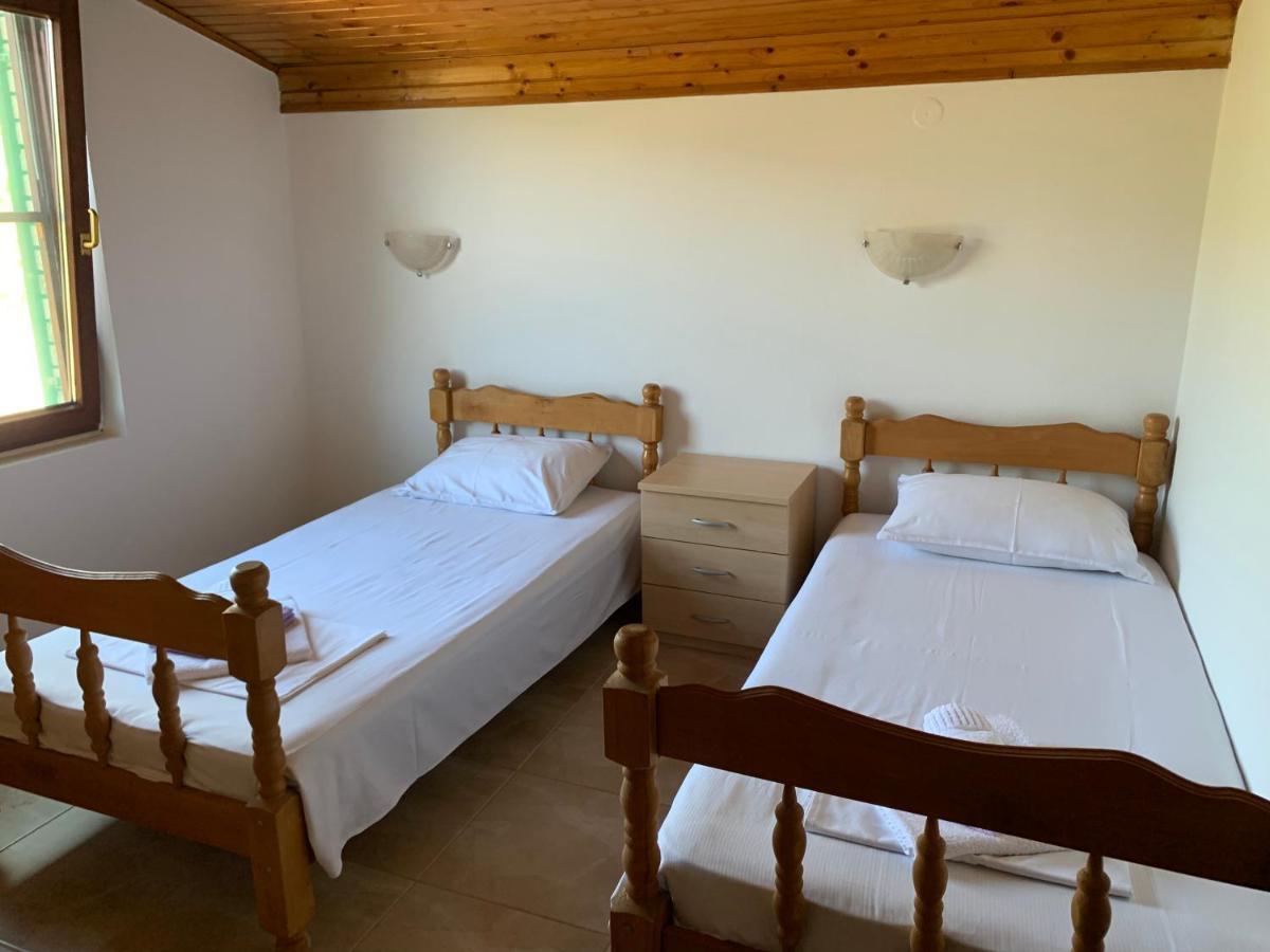 Holiday Home Bratica Ulcinj Exteriör bild
