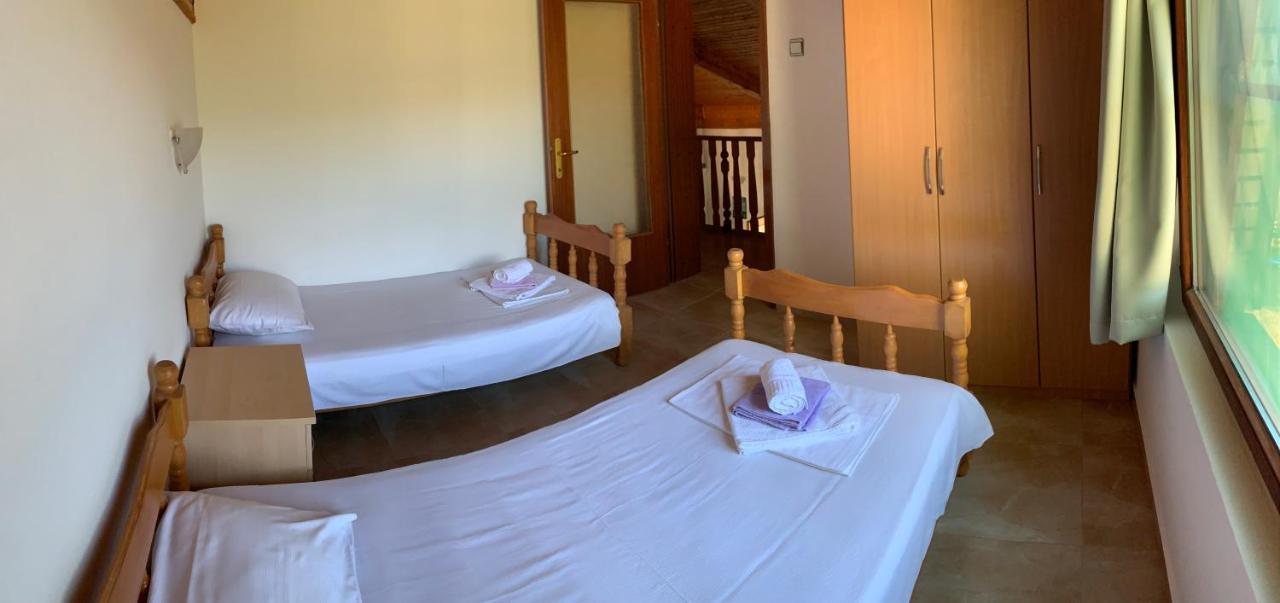 Holiday Home Bratica Ulcinj Exteriör bild