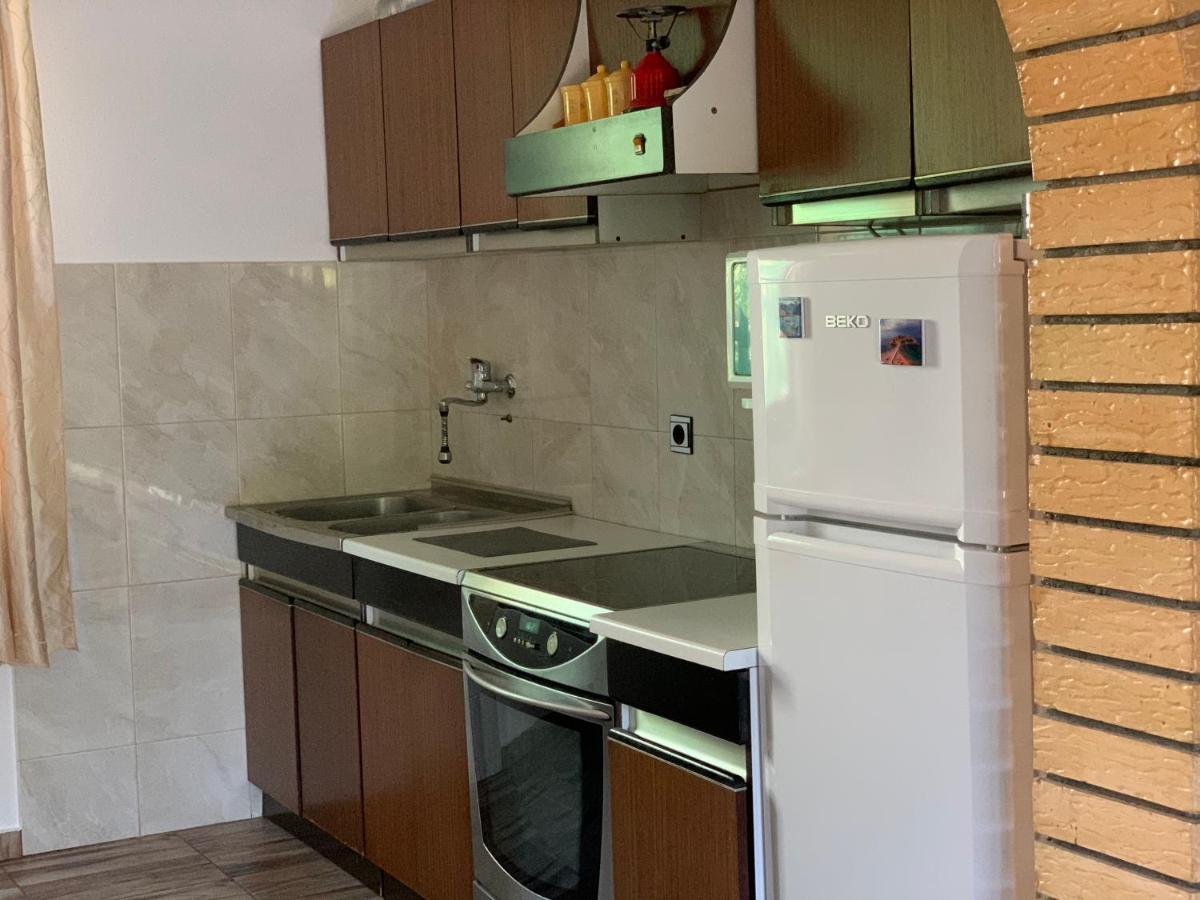 Holiday Home Bratica Ulcinj Exteriör bild