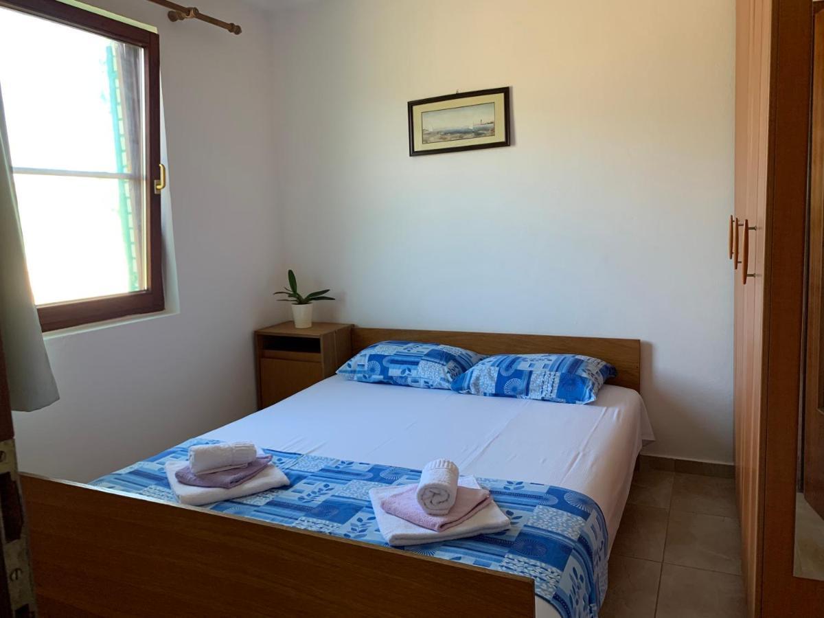 Holiday Home Bratica Ulcinj Exteriör bild
