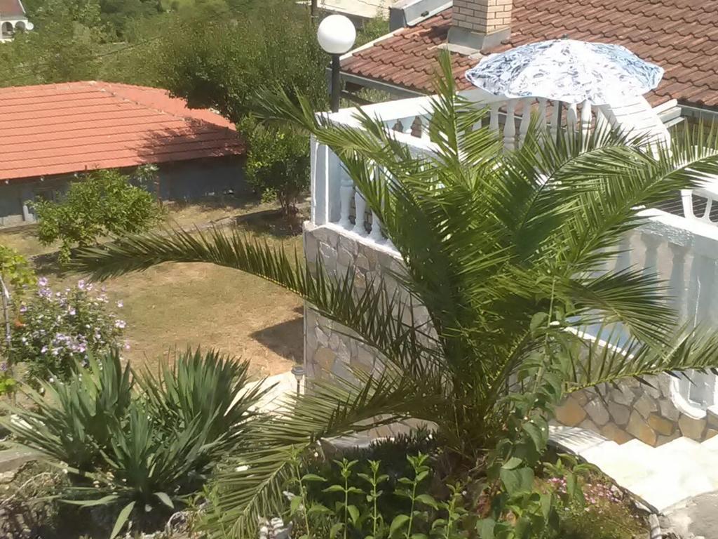 Holiday Home Bratica Ulcinj Exteriör bild